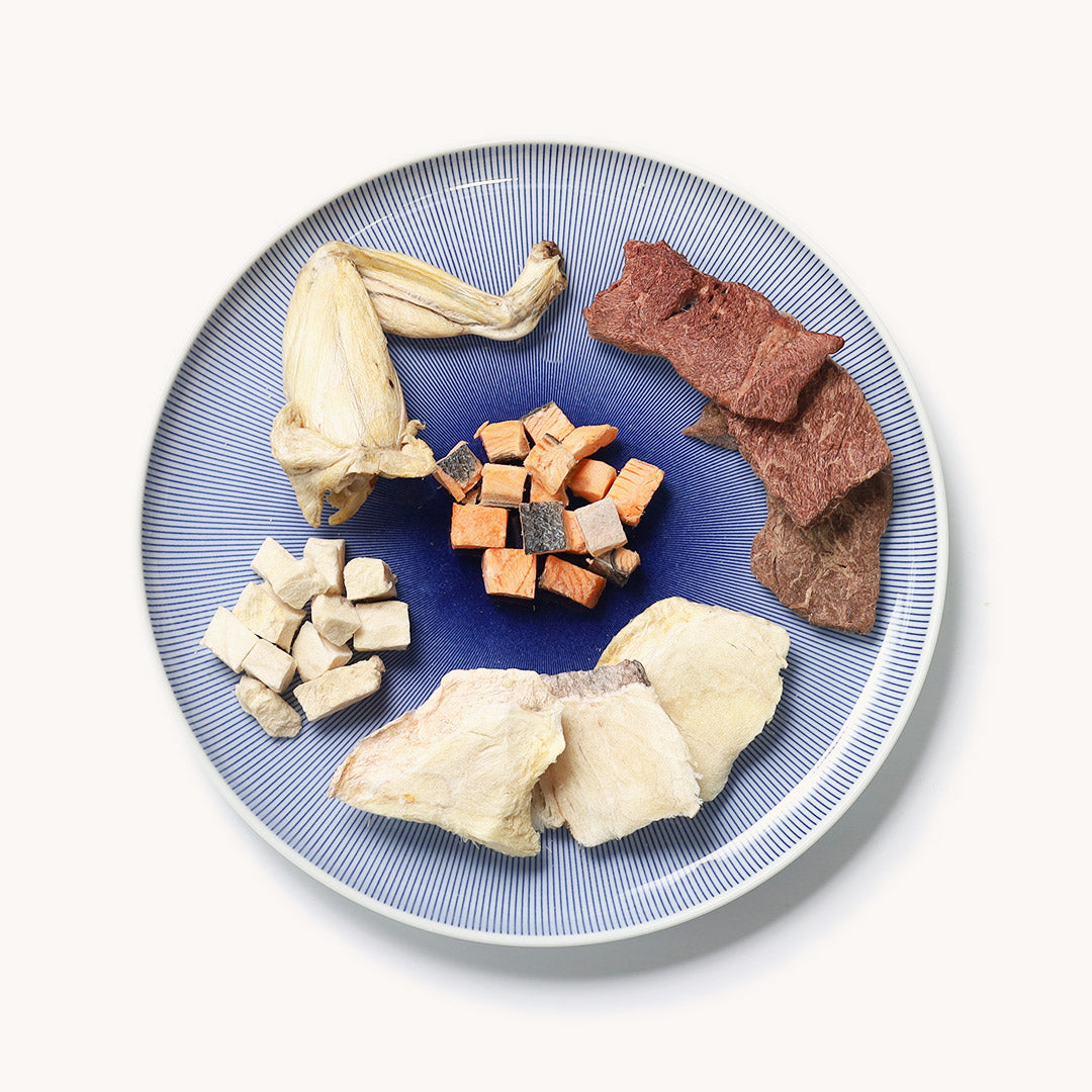 TAKI Sunshine Box Pet Treats